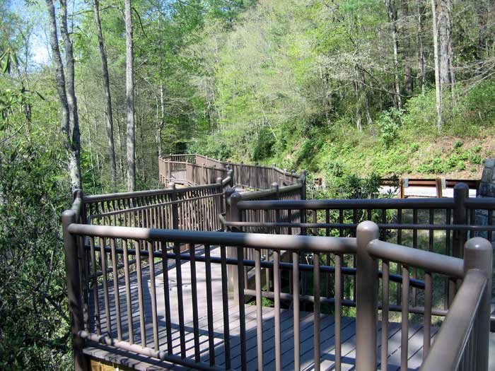 Dry Falls Highlands, North Carolina