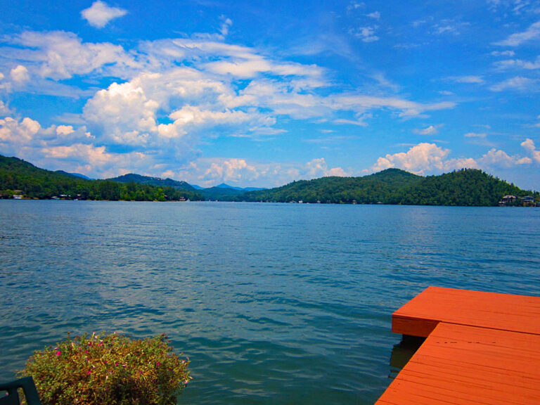 Lake Burton: Beautiful Georgia Mountain Lake Property